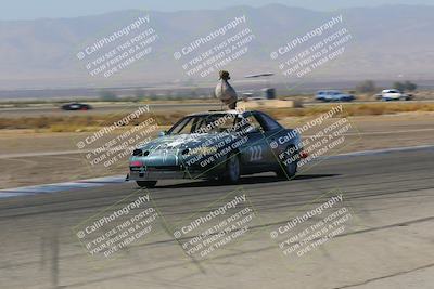 media/Oct-01-2022-24 Hours of Lemons (Sat) [[0fb1f7cfb1]]/10am (Front Straight)/